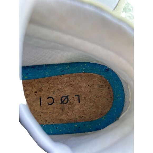 LOCI White & Black Athletic 👟 Love them but they’re just a smidge too small😭 - Picture 9 of 13